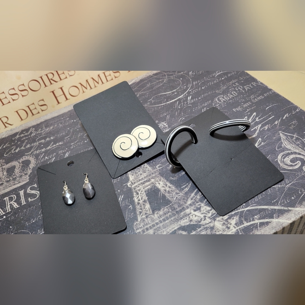 Black and Cream Jewelry Set